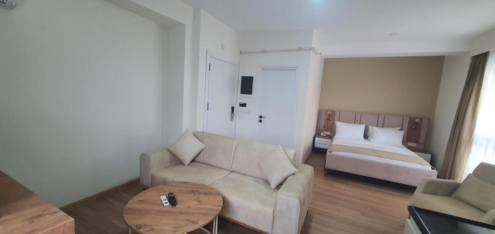 Petra Port Hotel Istanbul Exterior photo